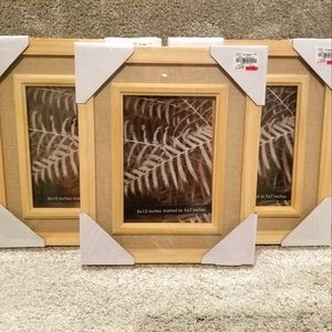3 Picture Frames